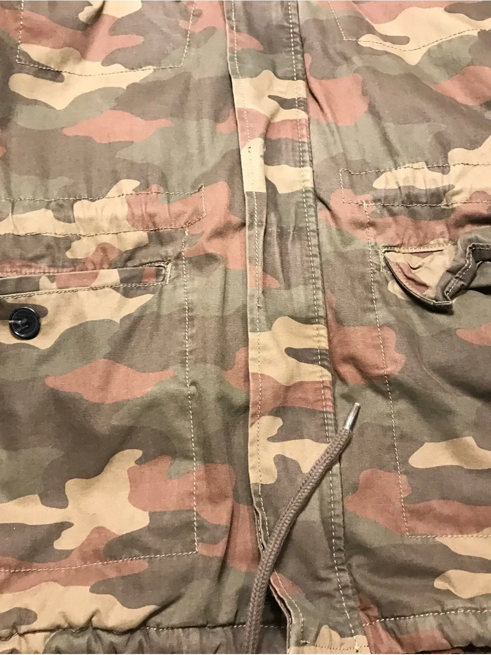 French Connection durable camouflage
